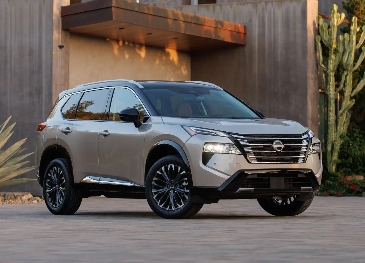 Nissan Rogue: 204 cv
