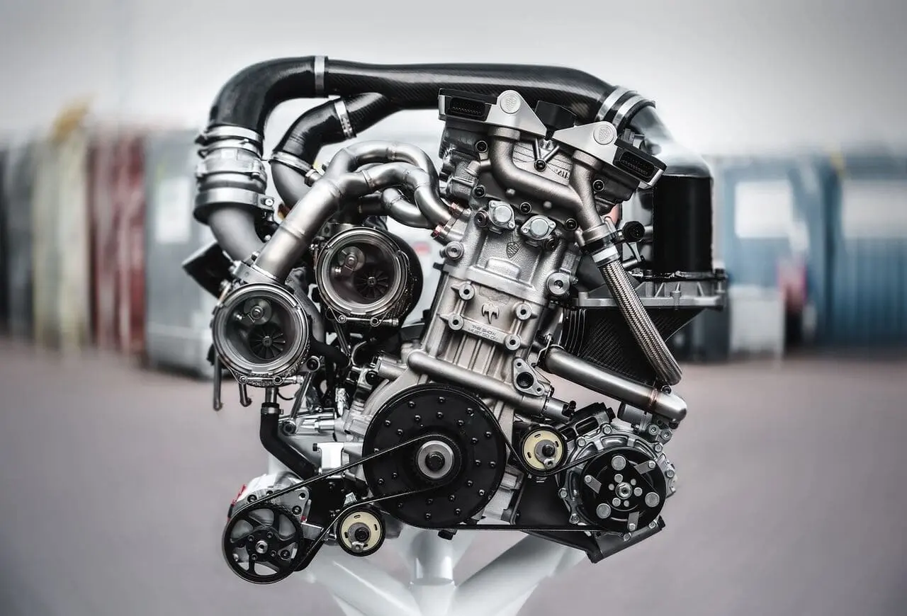 Motor Koenigsegg Gemera 598 cv