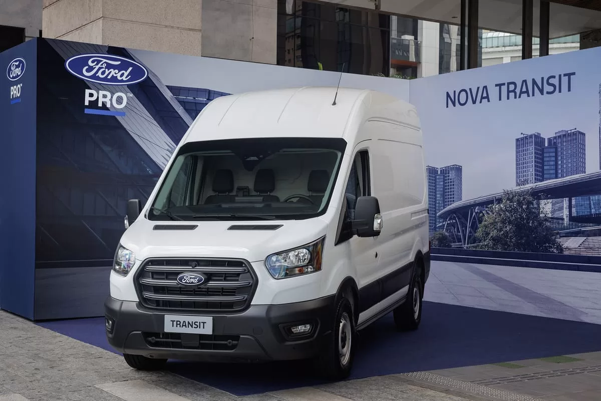 Nova Ford Transit 2026 Furgão Cargo