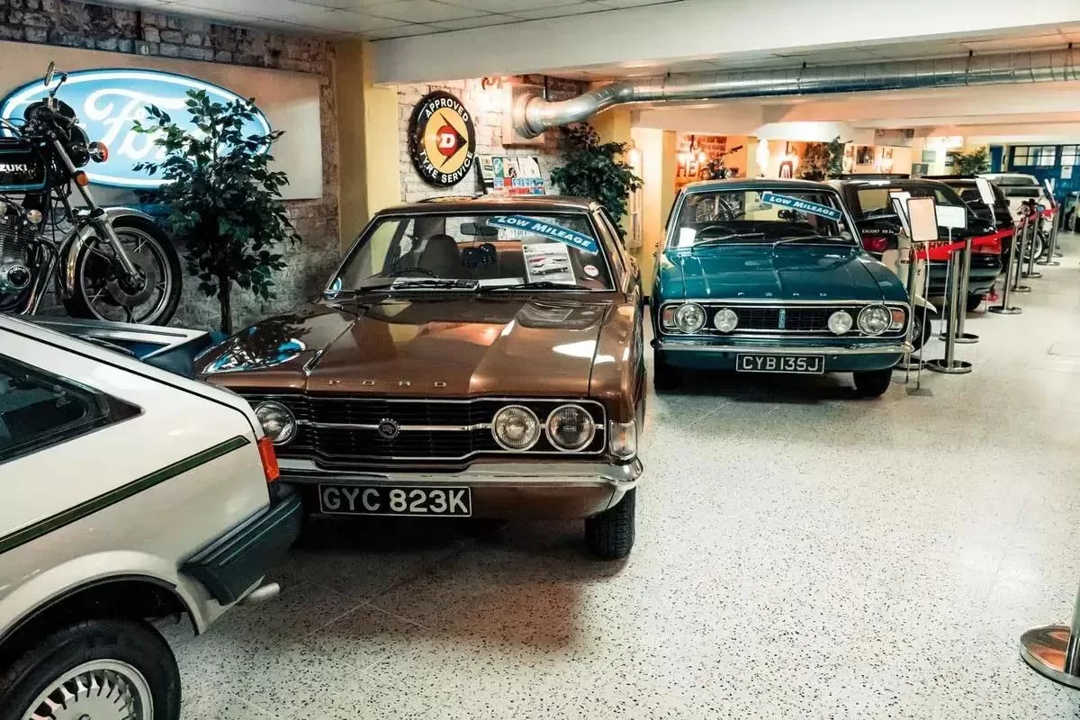 abrir museu de carros