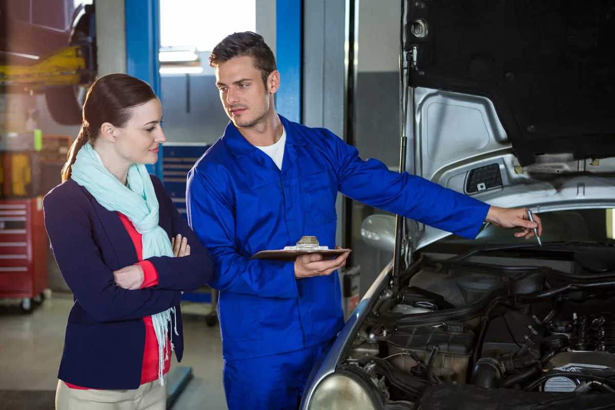 cuidados ao comprar um carro zero, procure um mecânico de confiança