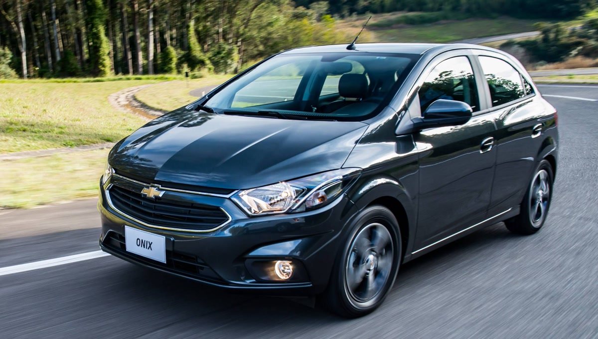 carros usados econômicos estrada