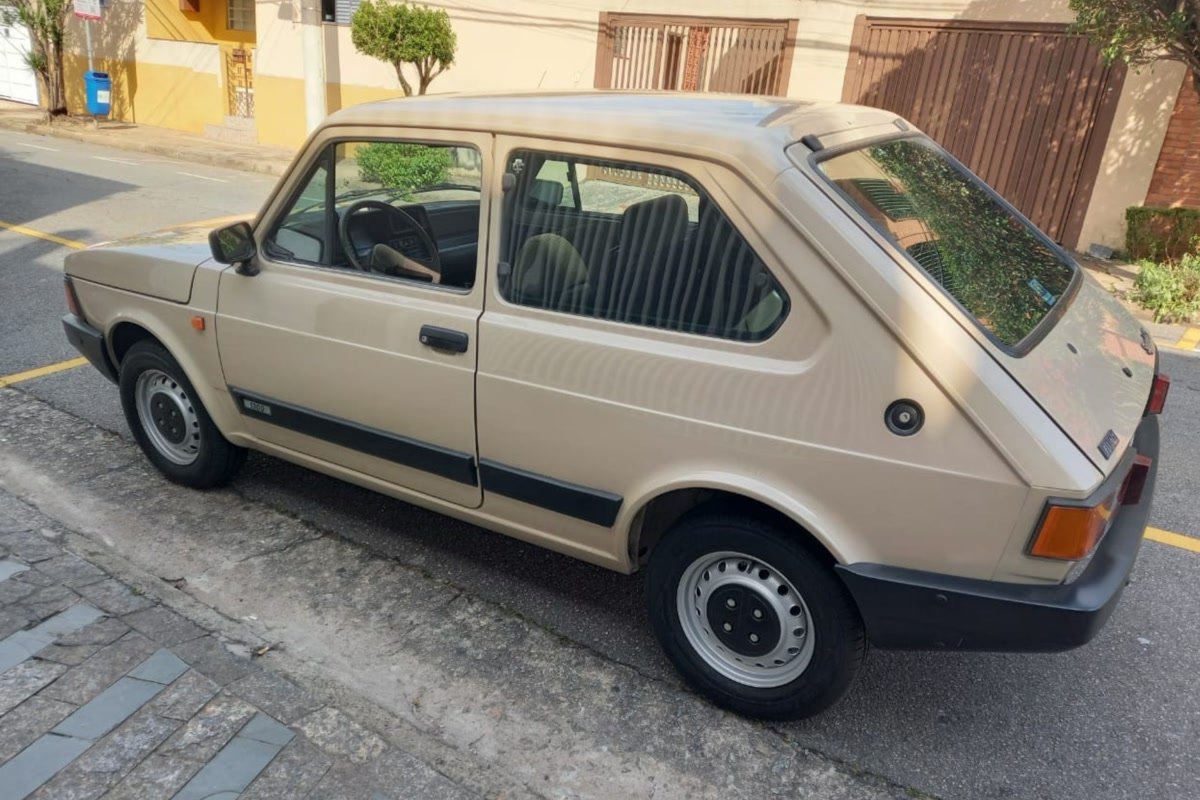 Fiat Spazio versão luxo